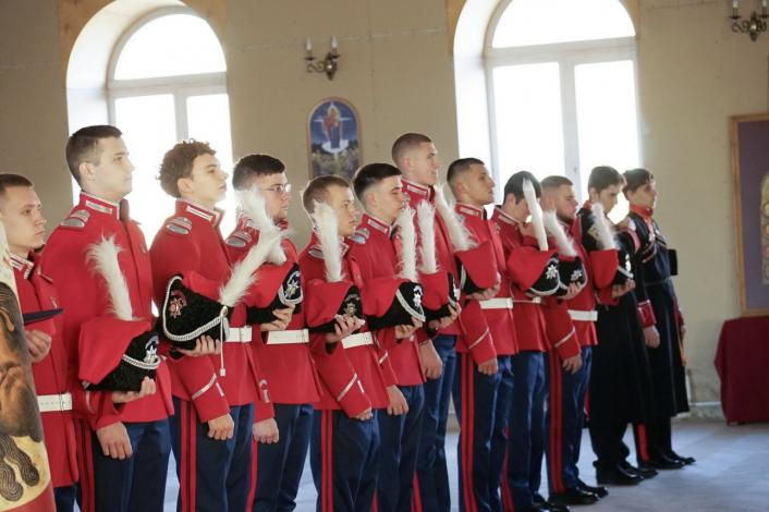 Отмечено 250-летие создания лейб-гвардейских полков Отмечено 250-летие создания лейб-гвардейских полков